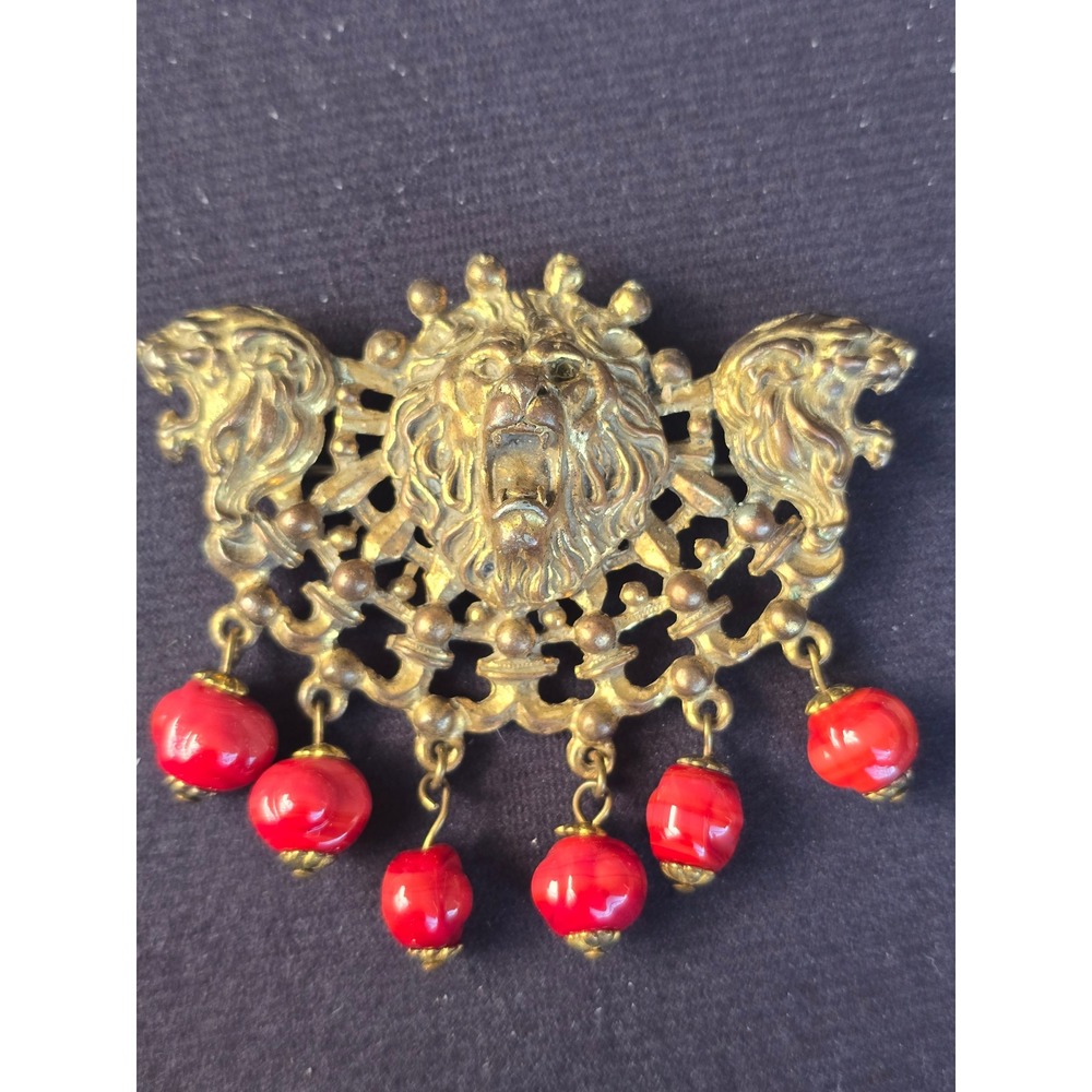 Alexander Korda Vintage Lion Head Brooch Gold Tone Red Dangle Beads Pin